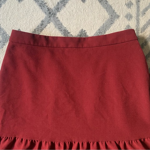 • [J. Crew] Ruffled Edge Skirt • - Picture 2 of 11
